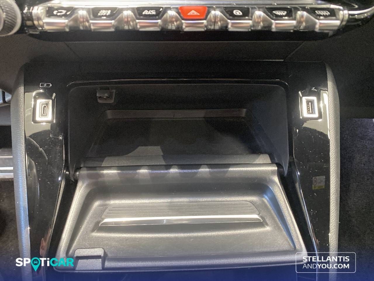 Peugeot 208  PureTech 73kW (100CV) EAT8 GT Pack - Foto 17