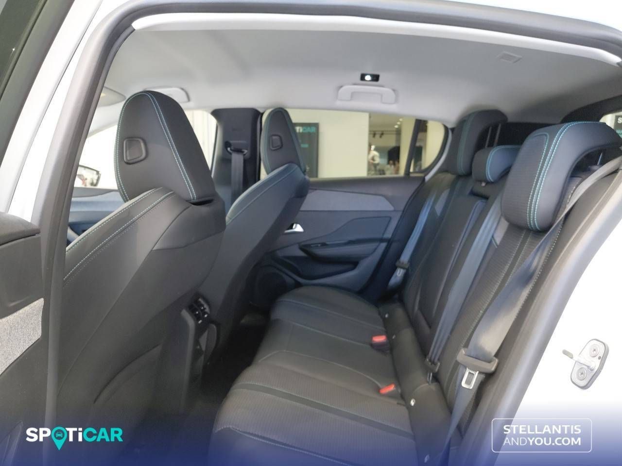 Peugeot 308  5P  BlueHDi 130 S&S EAT8 Allure - Foto 11