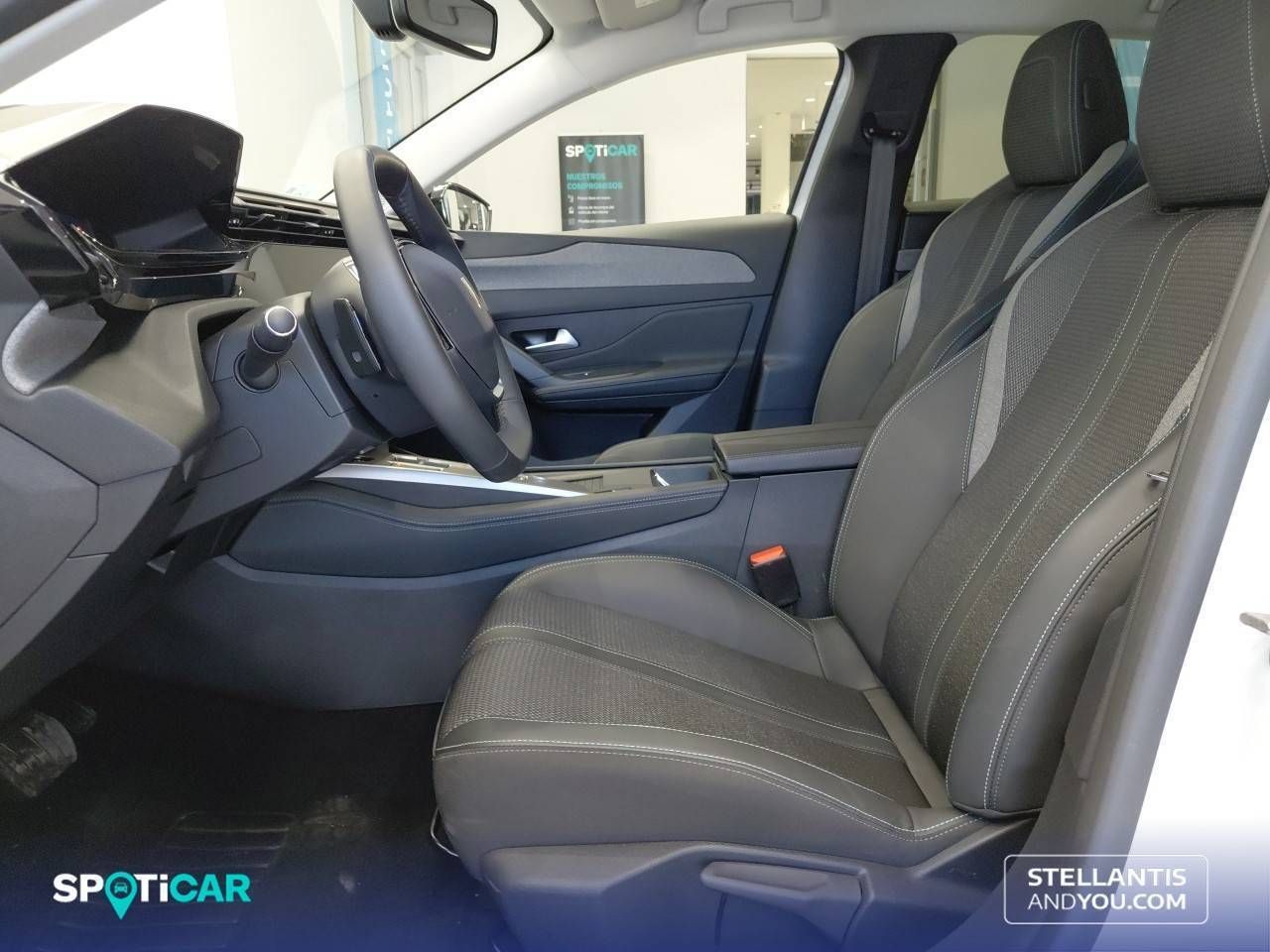 Peugeot 308  5P  BlueHDi 130 S&S EAT8 Allure - Foto 10