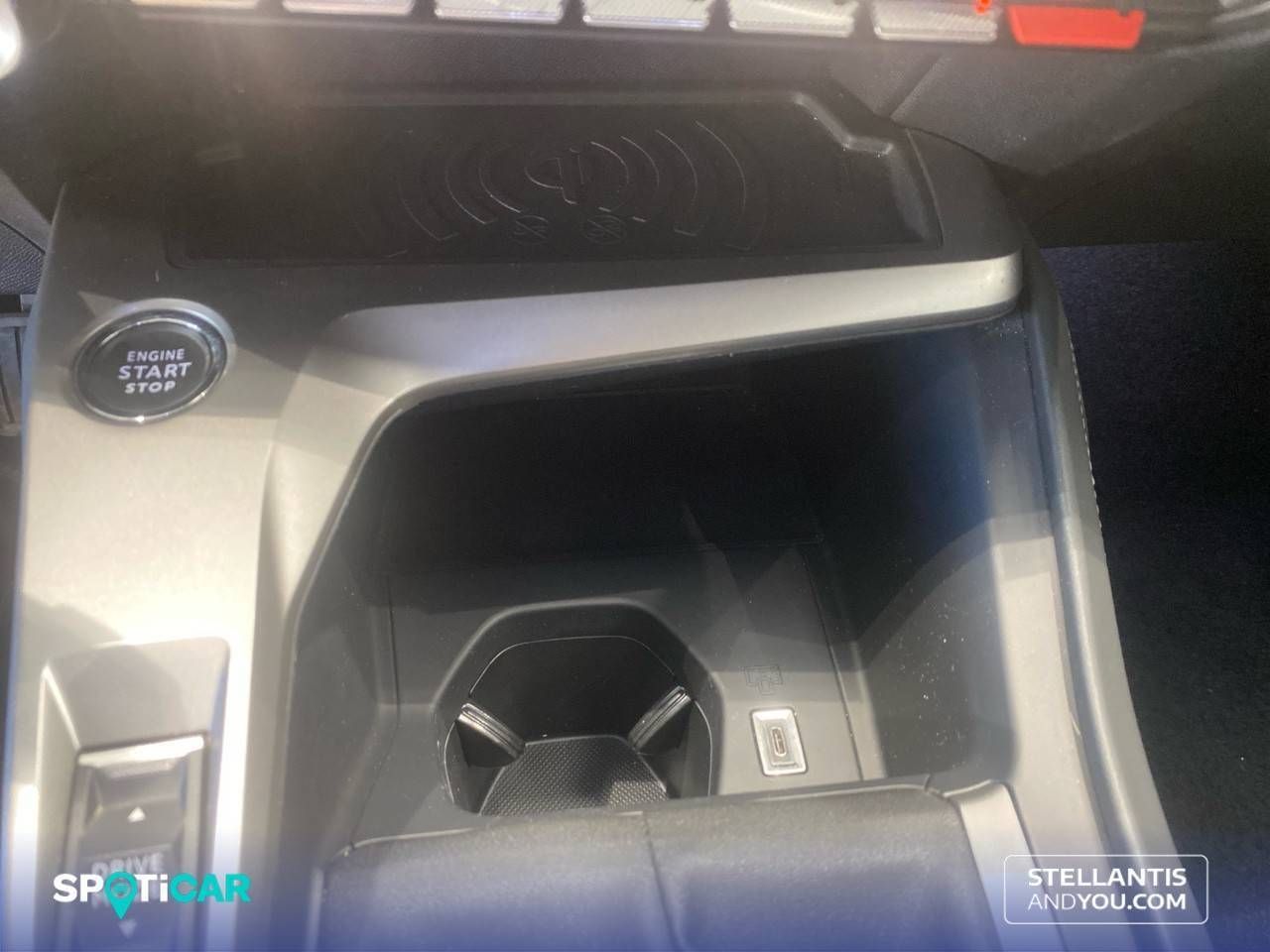 Peugeot 308  5P  PureTech 130 S&S MAN Allure - Foto 17