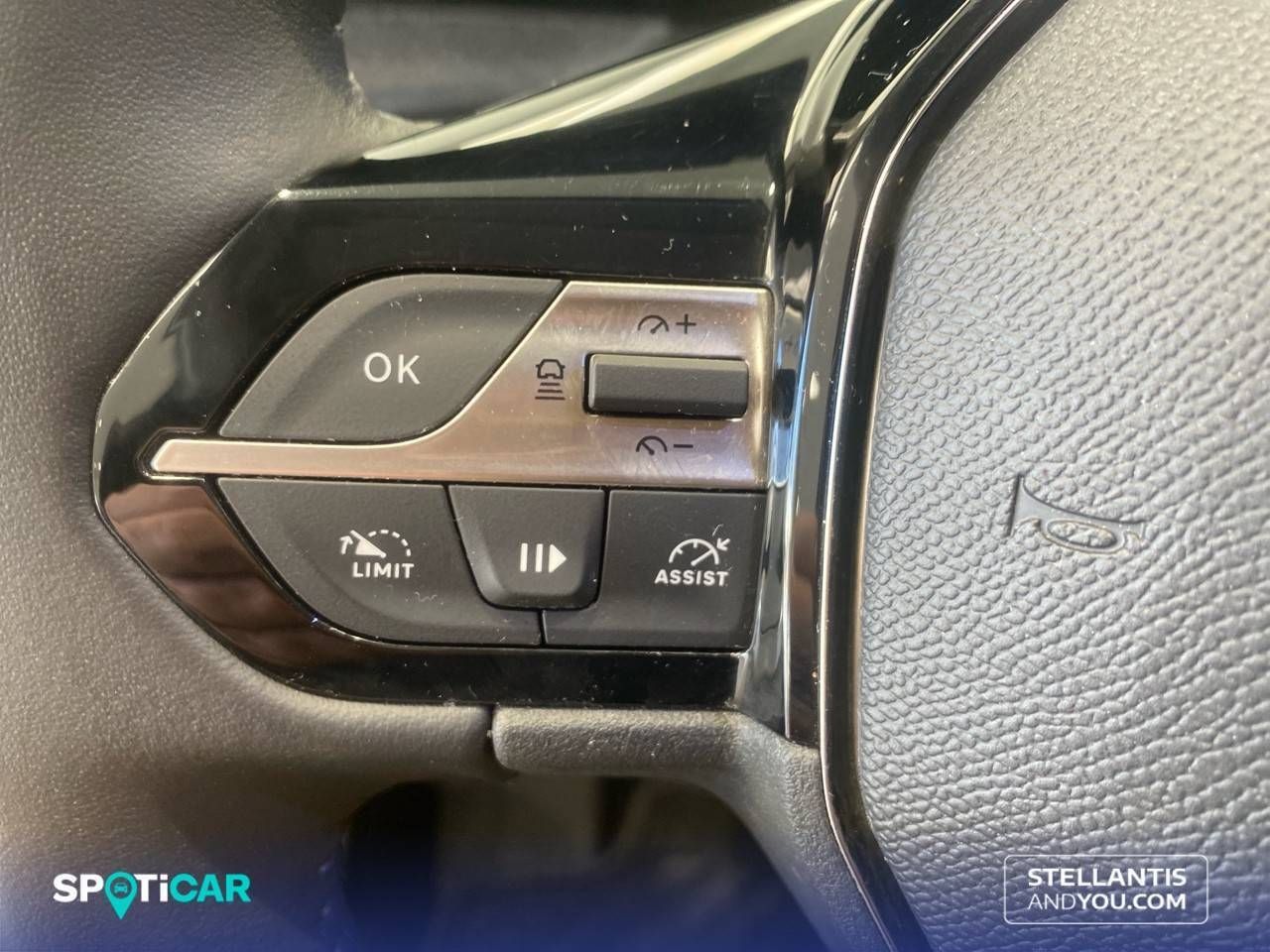 Peugeot 308  5P  PureTech 130 S&S MAN Allure - Foto 23