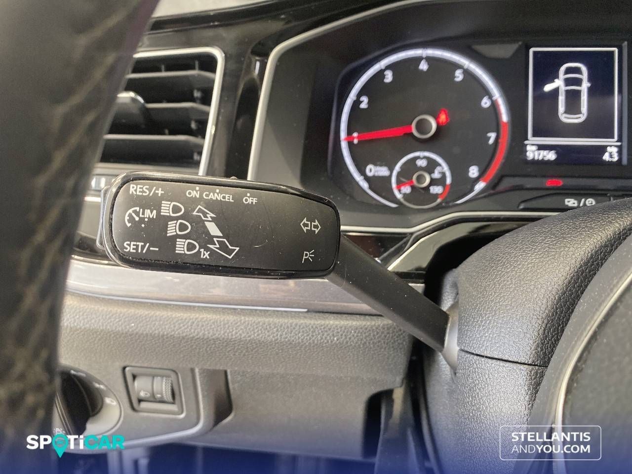 Volkswagen Polo   1.0 TSI 85kW (115CV) Sport - Foto 22