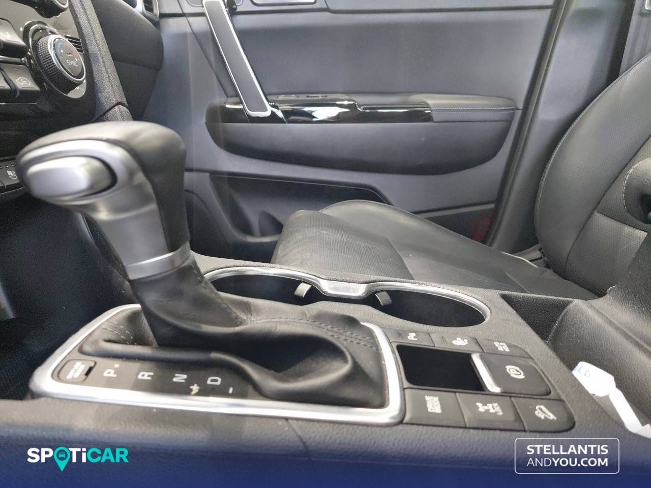 Kia Sportage  2.0 CRDi VGT 136 kW  Auto 4x4 GT Line - Foto 17