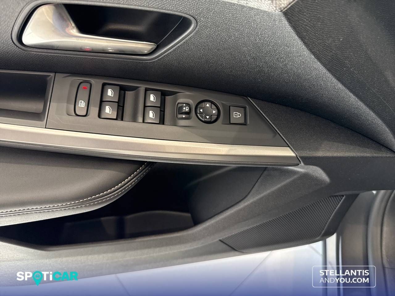 Peugeot 5008  1.2 107KW  eDCS6 Allure - Foto 13