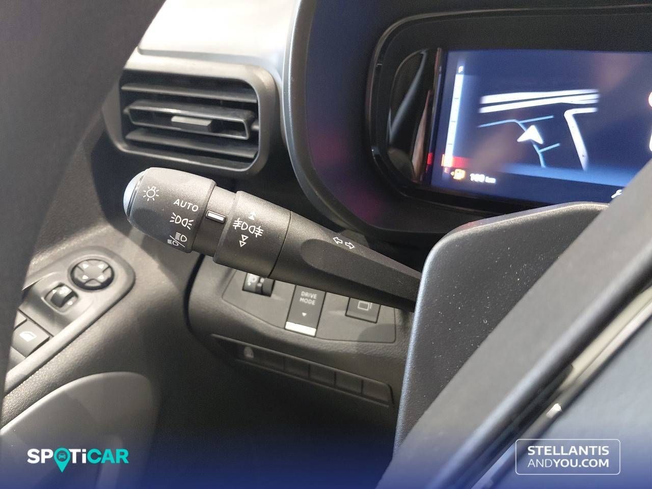 Fiat Doblò  1.5 75kW (100CV) diésel MT6 Talla M - - Foto 25