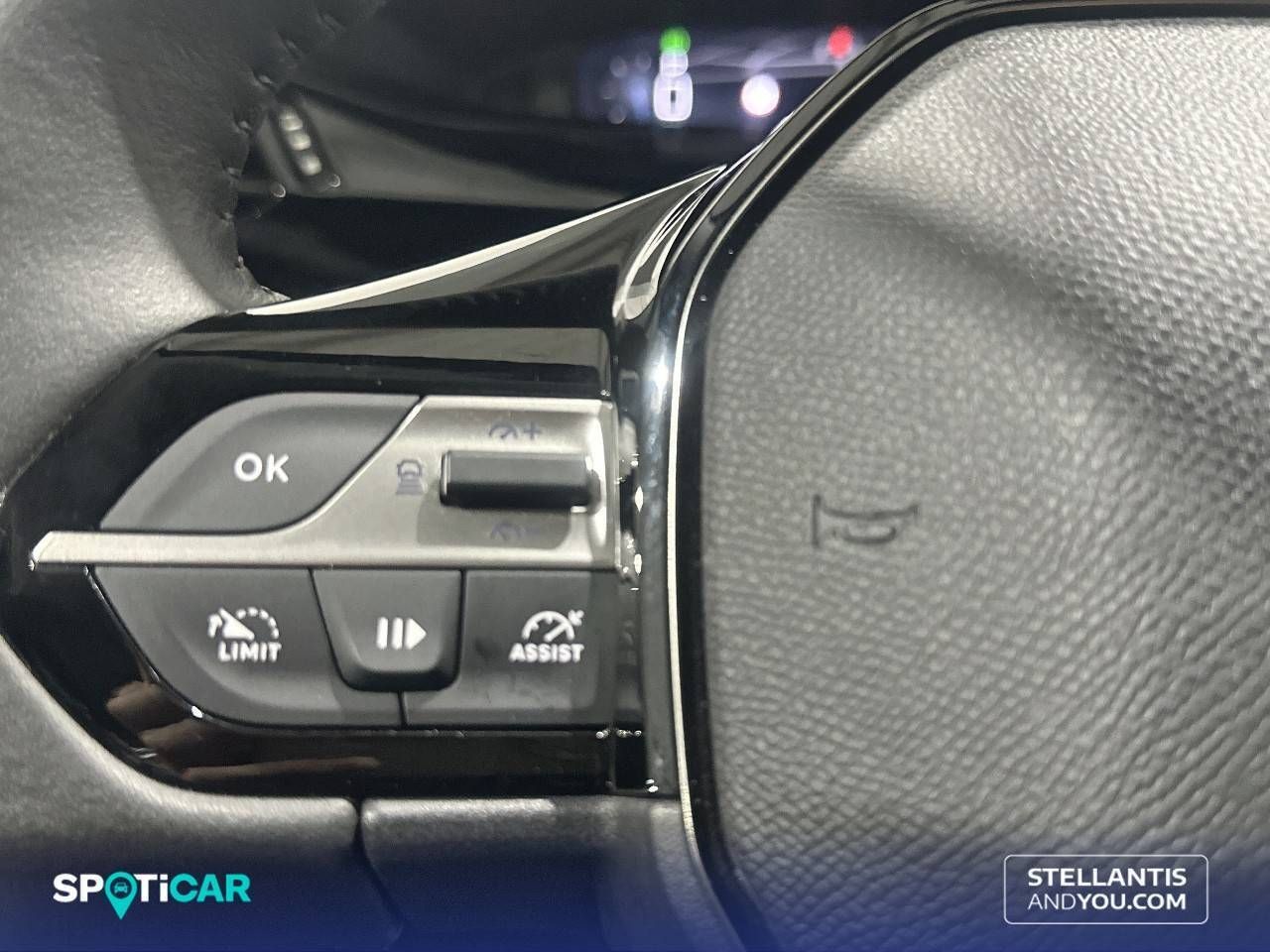 Peugeot 308  5P  BlueHDi 130 S&S EAT8 Allure - Foto 15