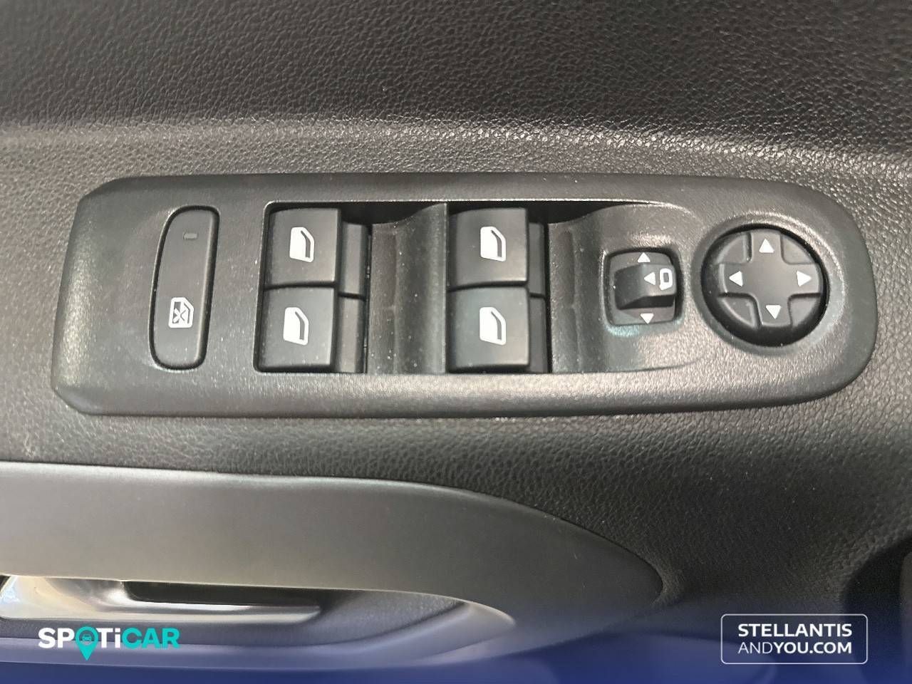 Fiat Doblò  1.5 75kW (100CV) diésel MT6 Talla M - - Foto 17