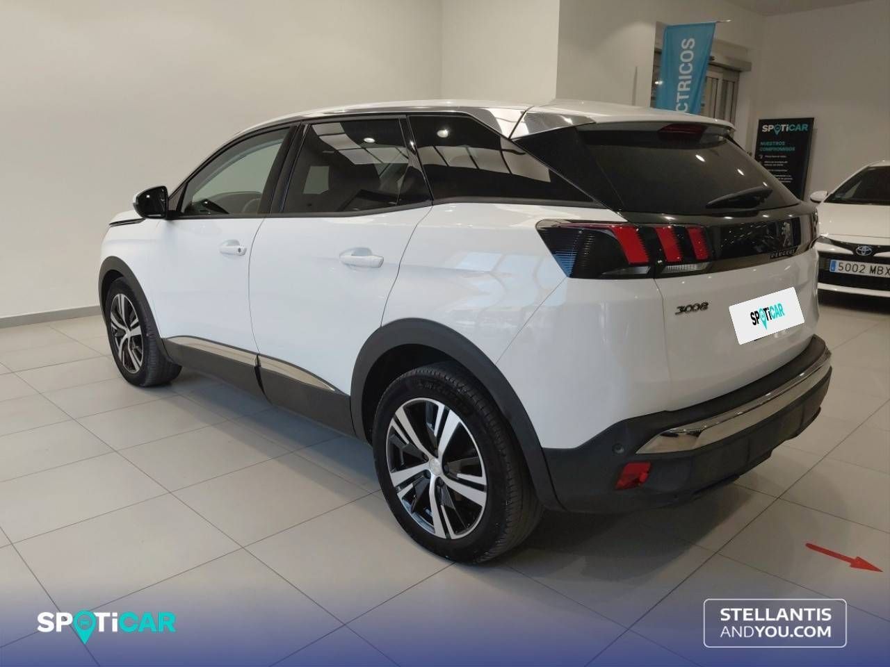 Peugeot 3008  1.5 BlueHDi 96kW (130CV) S&S Allure - Foto 8