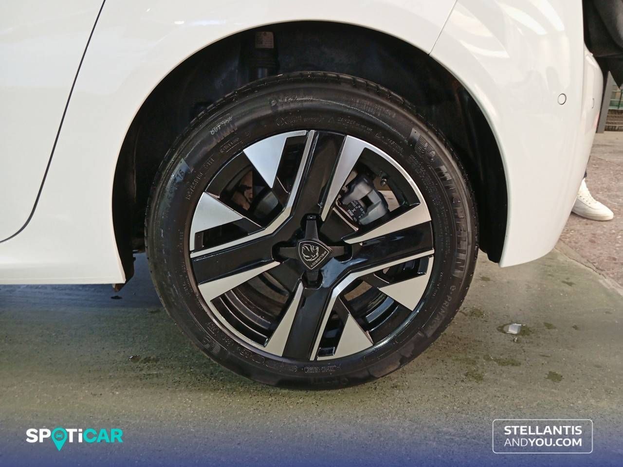 Peugeot 208   HYBRID 110 eDCS6 Allure - Foto 12