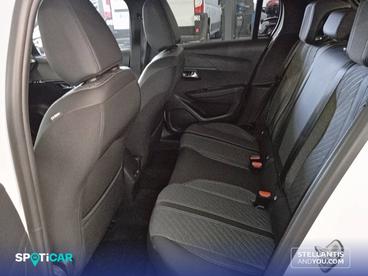 Peugeot 208   HYBRID 110 eDCS6 Allure - Foto 11