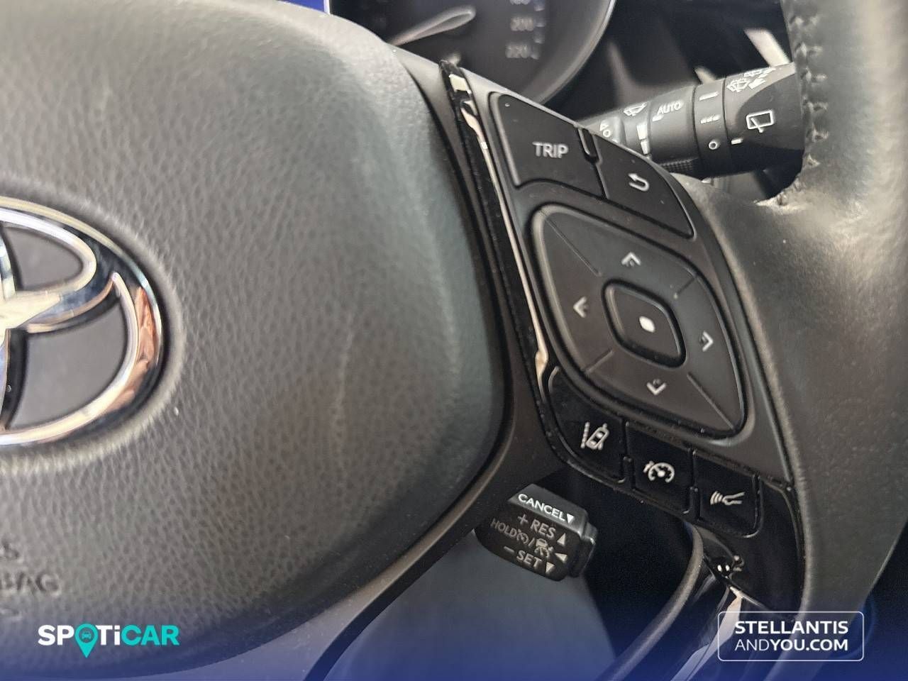 Toyota C-HR  2.0 180H Advance - Foto 15