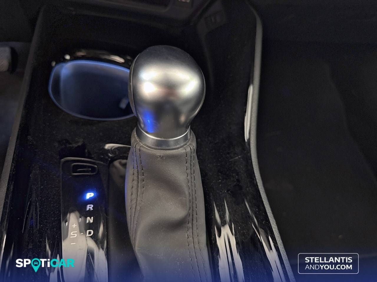 Toyota C-HR  2.0 180H Advance - Foto 14