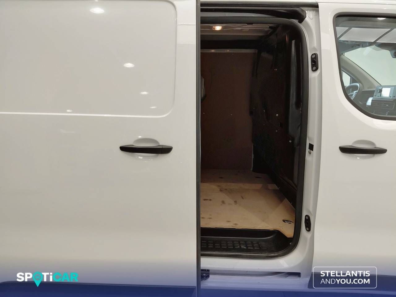 Peugeot Expert  Furgón BlueHDi 120 S&S 6v Standard - - Foto 17