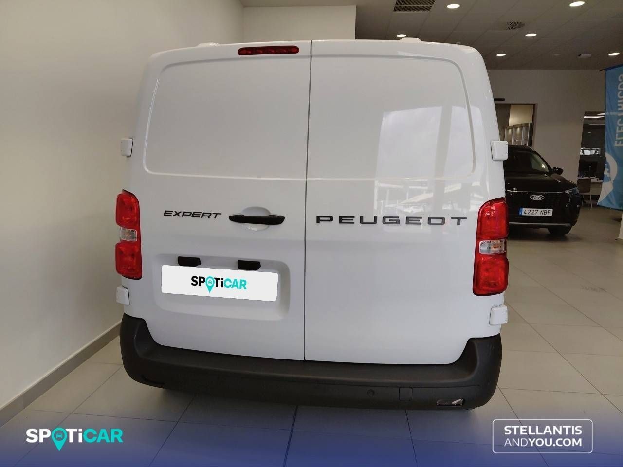 Peugeot Expert  Furgón BlueHDi 120 S&S 6v Standard - - Foto 6