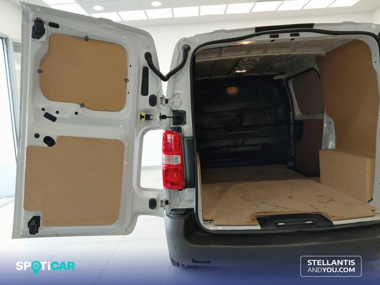 Peugeot Expert  Furgón BlueHDi 120 S&S 6v Standard - - Foto 16