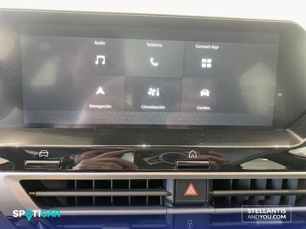 Citroën C4  Hybrid 136 e-DCS6 Plus - Foto 19