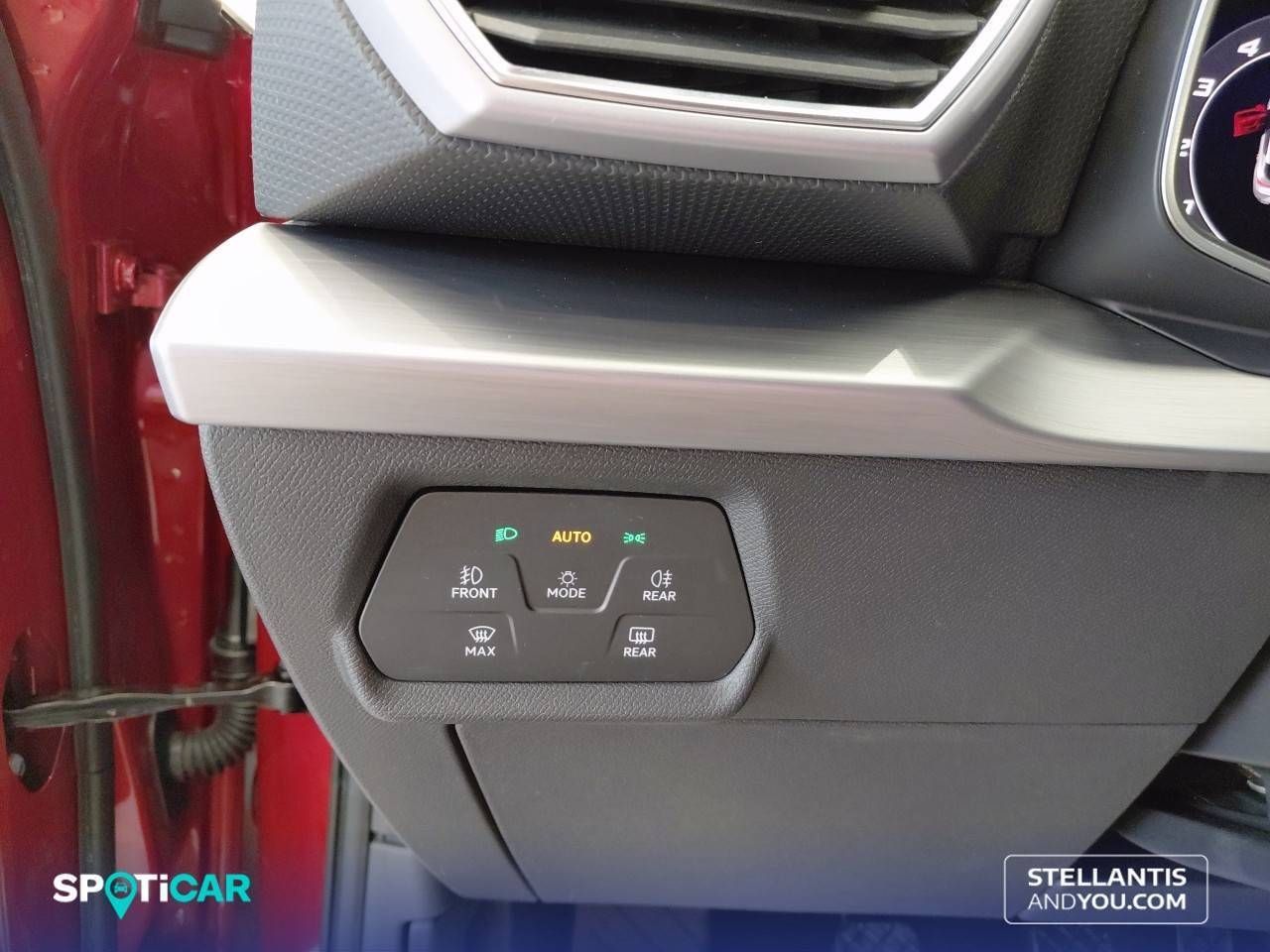 Seat Leon  1.5 TSI 85kW S&S Style 25 Aniversario - Foto 14