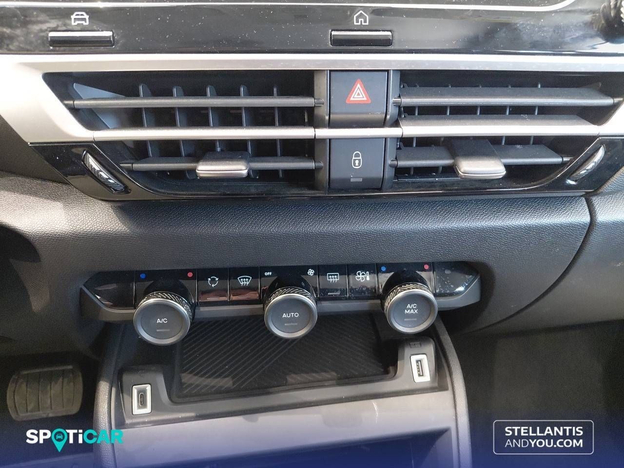 Citroën C4  Hybrid 145 ë-DCS6 Plus - Foto 15