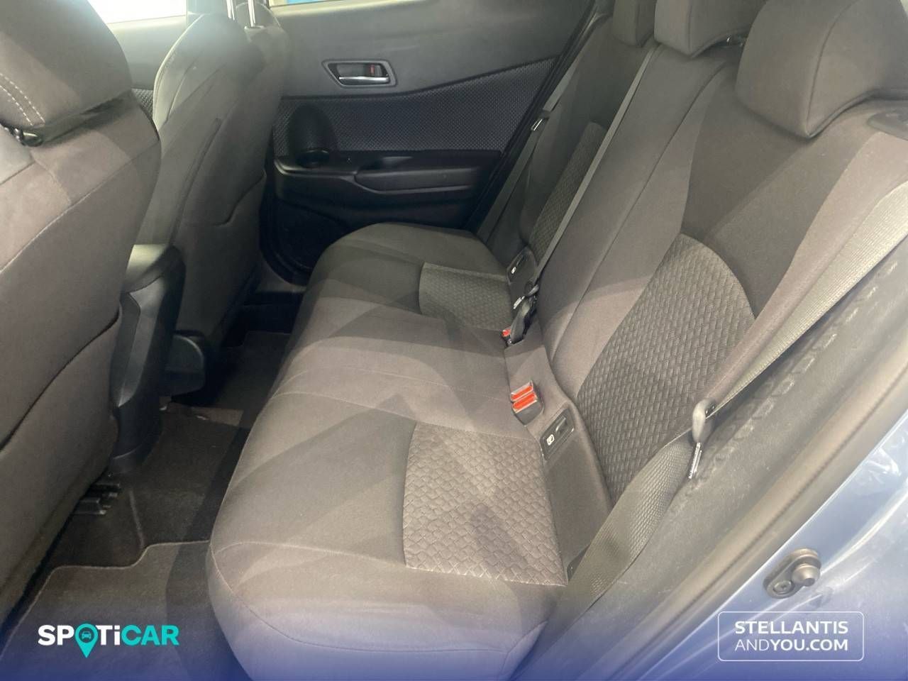 Toyota C-HR  2.0 180H Advance - Foto 11