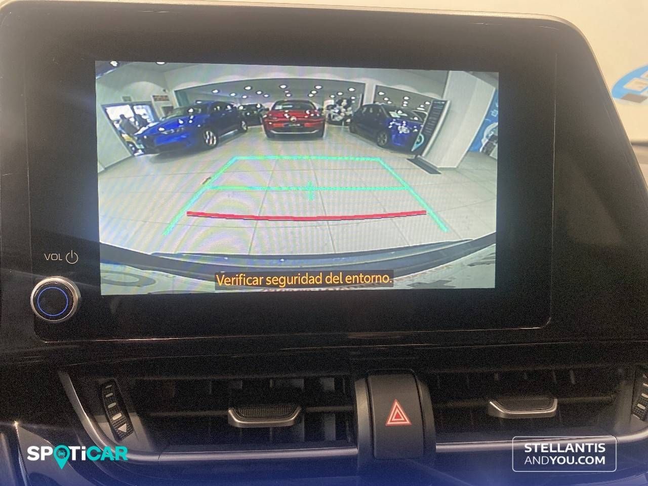 Toyota C-HR  2.0 180H Advance - Foto 18