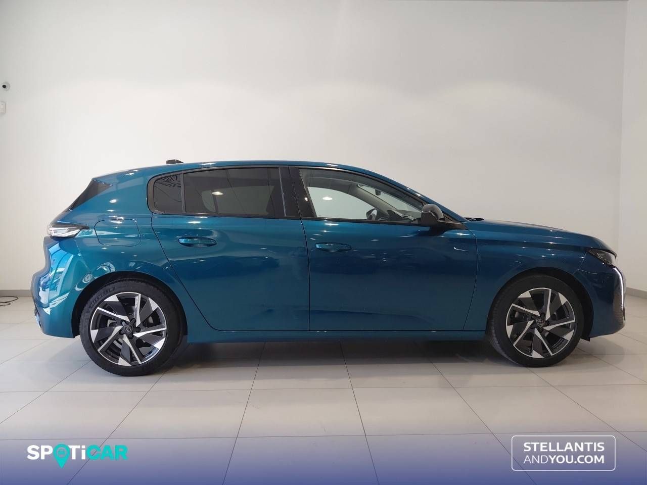 Peugeot 308  5P  PureTech 130 S&S MAN Allure - Foto 5