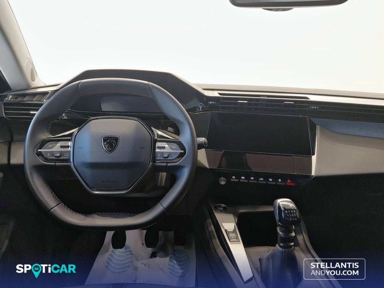 Peugeot 308  5P  PureTech 130 S&S MAN Allure - Foto 9