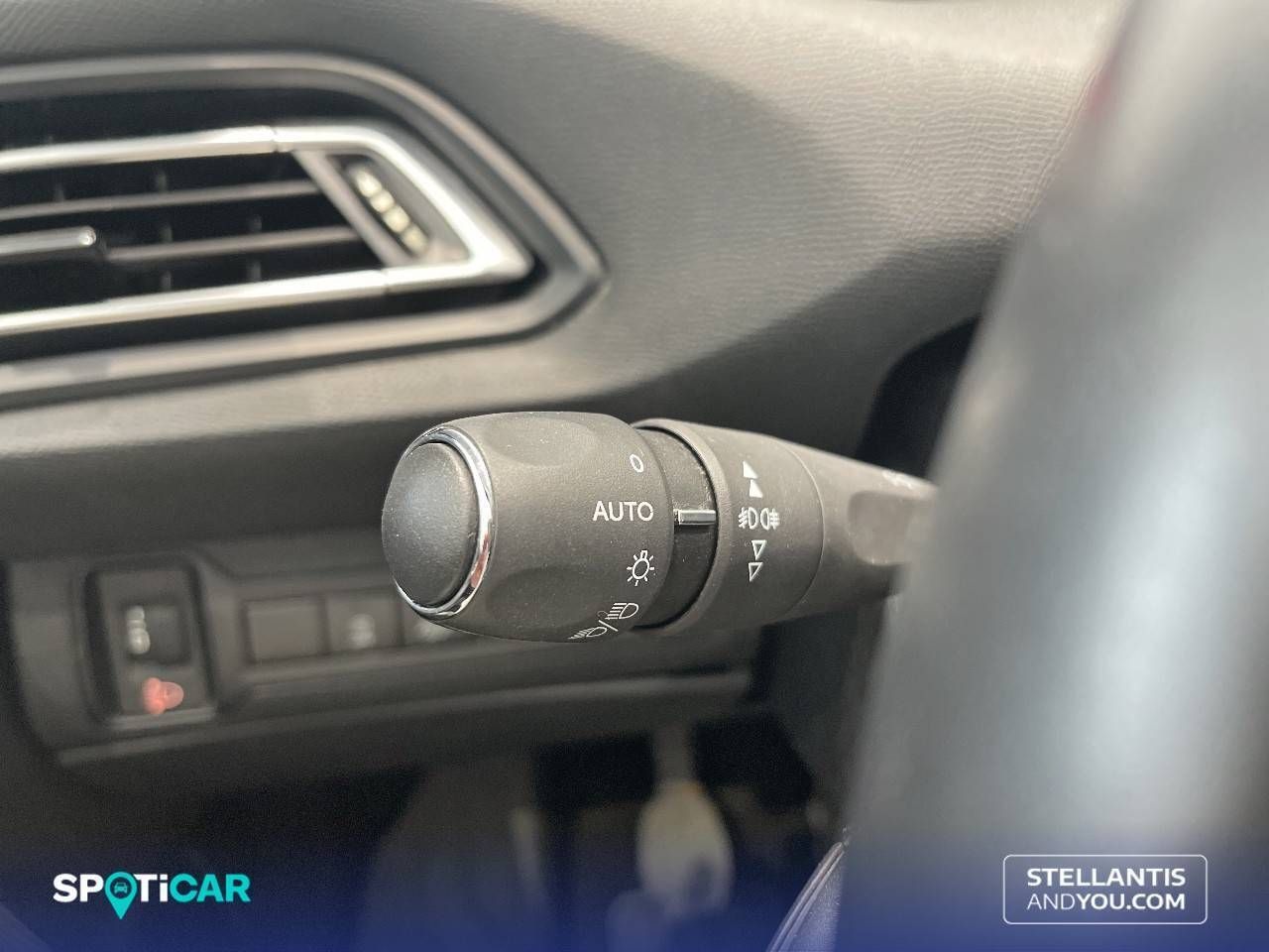 Peugeot 308  5p  BlueHDi 73KW (100CV) Style - Foto 16