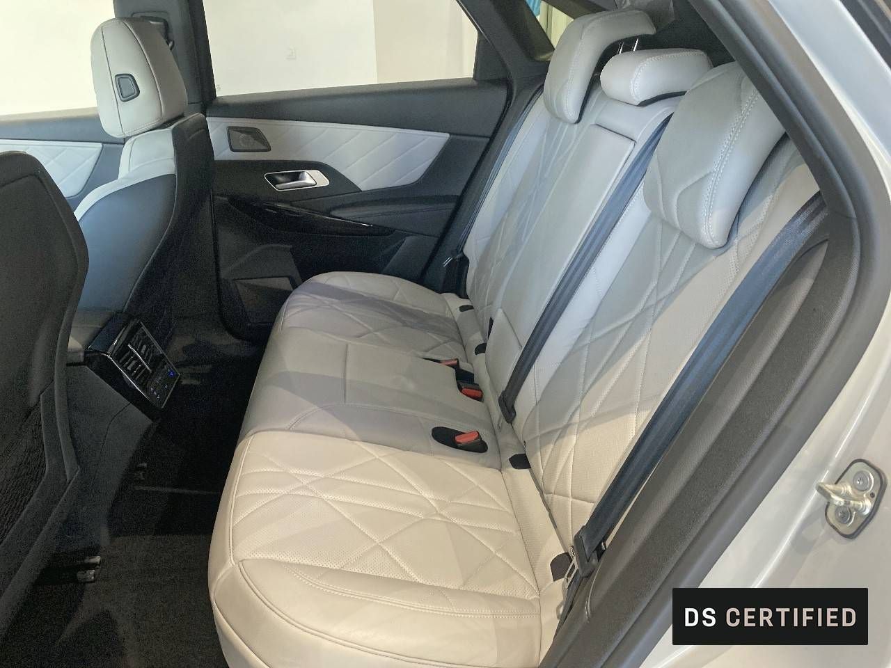 DS DS 7  1.6  Auto 4WD Grand Chic - Foto 11