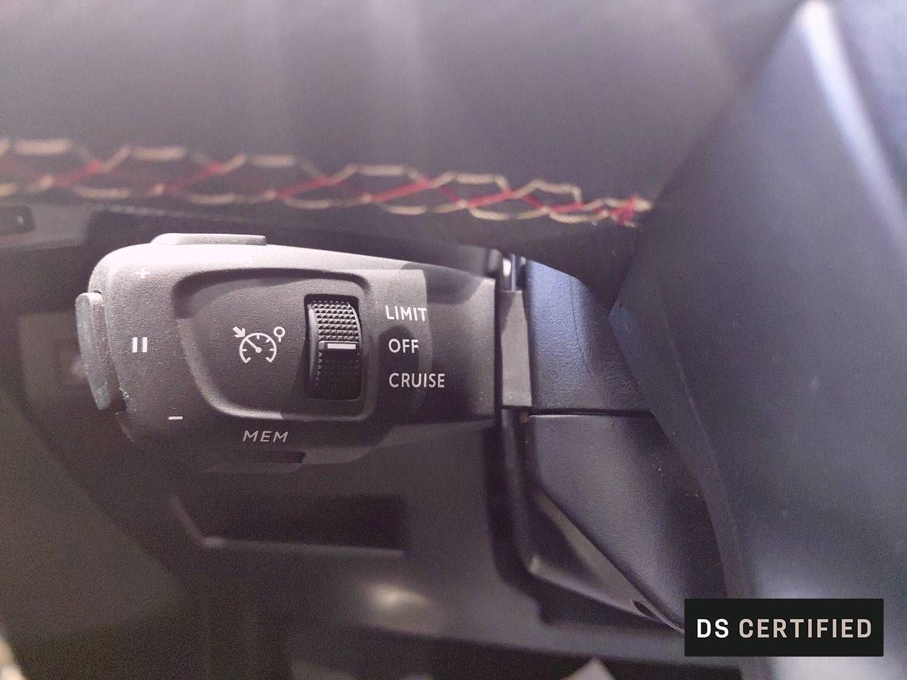 DS DS 7  BlueHDi DE 96kW (130CV) AT. PERF.LINE Performance Line - Foto 19