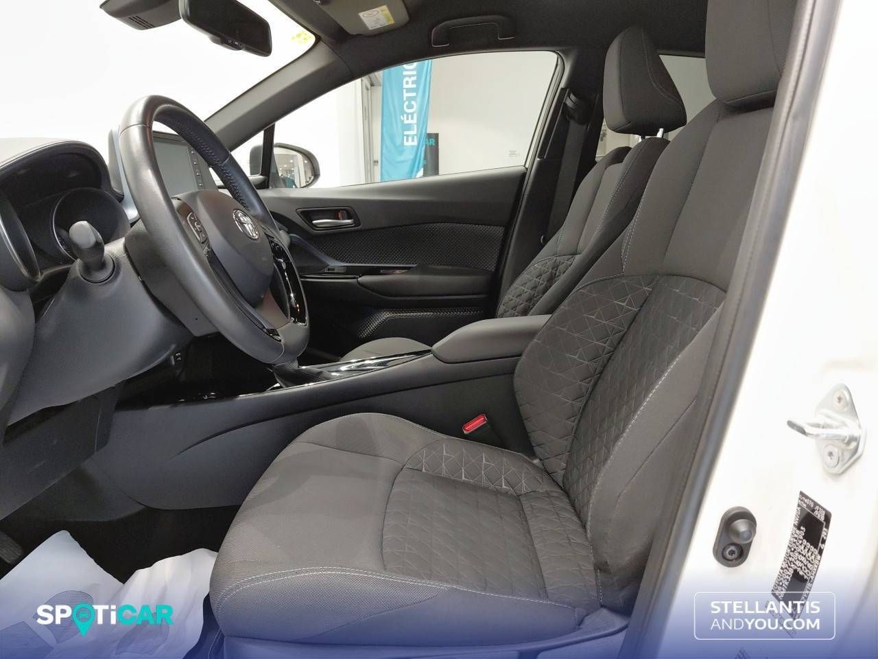 Toyota C-HR  1.8 125H Advance - Foto 10