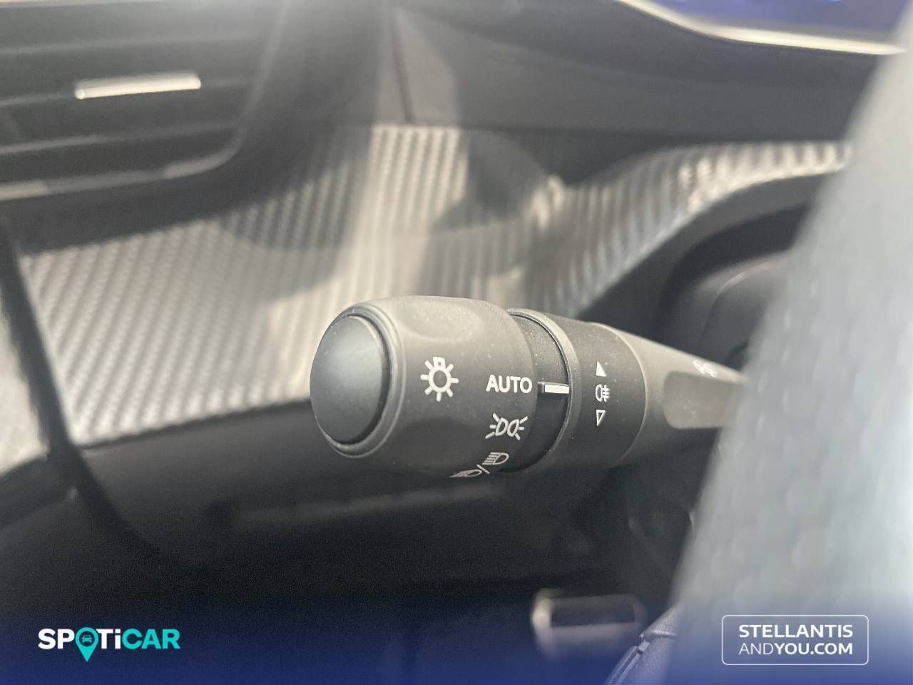 Peugeot 2008  N2008  Hybrid 145 eDCS6 GT - Foto 16