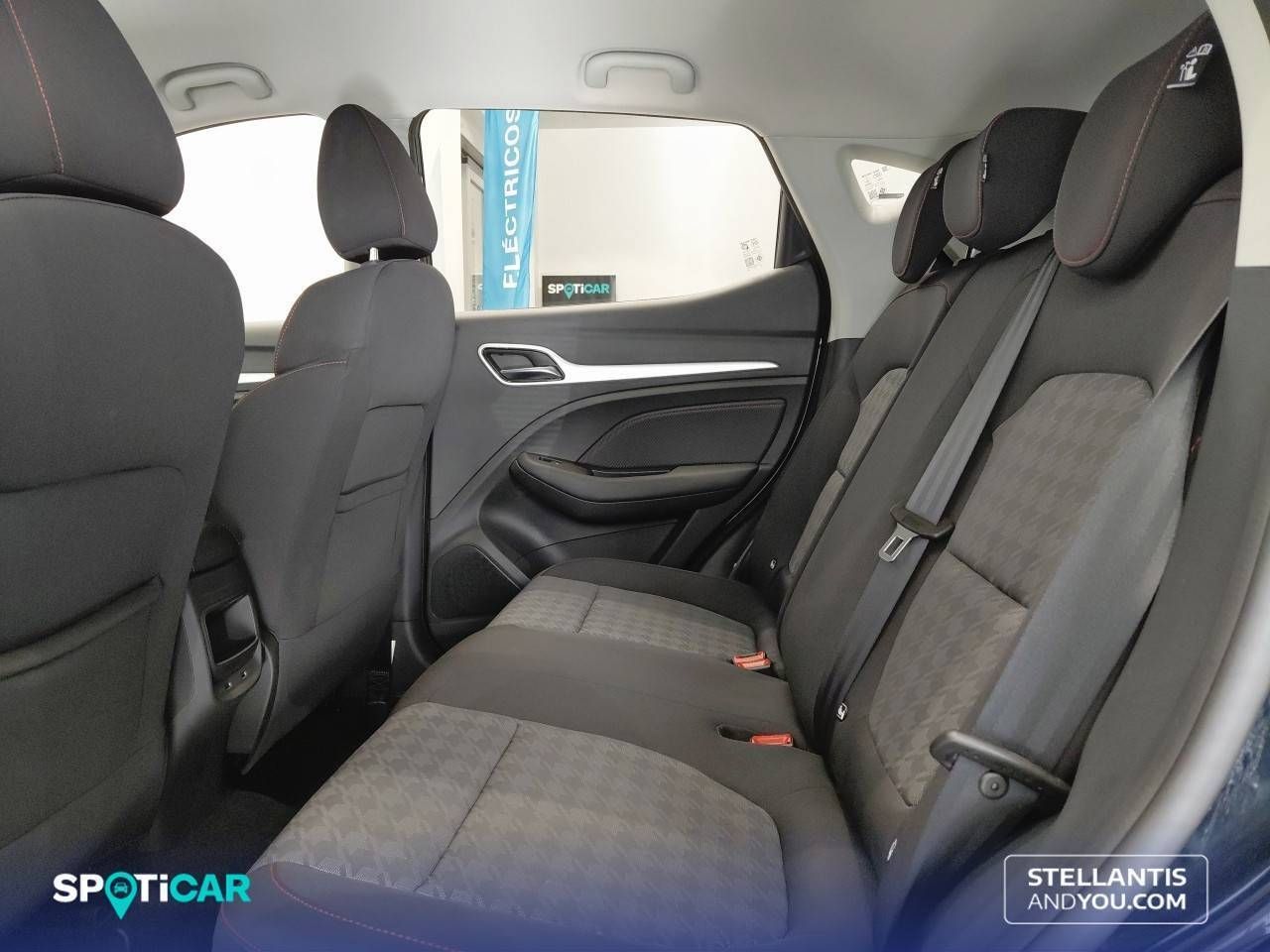 MG ZS  1.5 Comfort - Foto 11