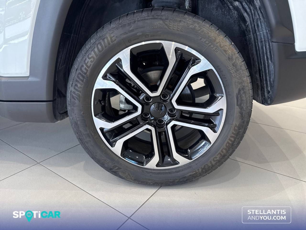 Jeep Compass  1.6 Mjet 96kW (130cv)  FWD Limited - Foto 12