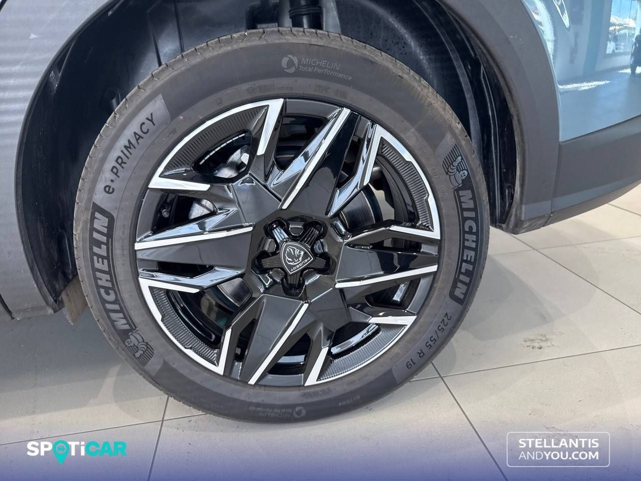 Peugeot 5008  1.2 107KW  eDCS6 Allure - Foto 12