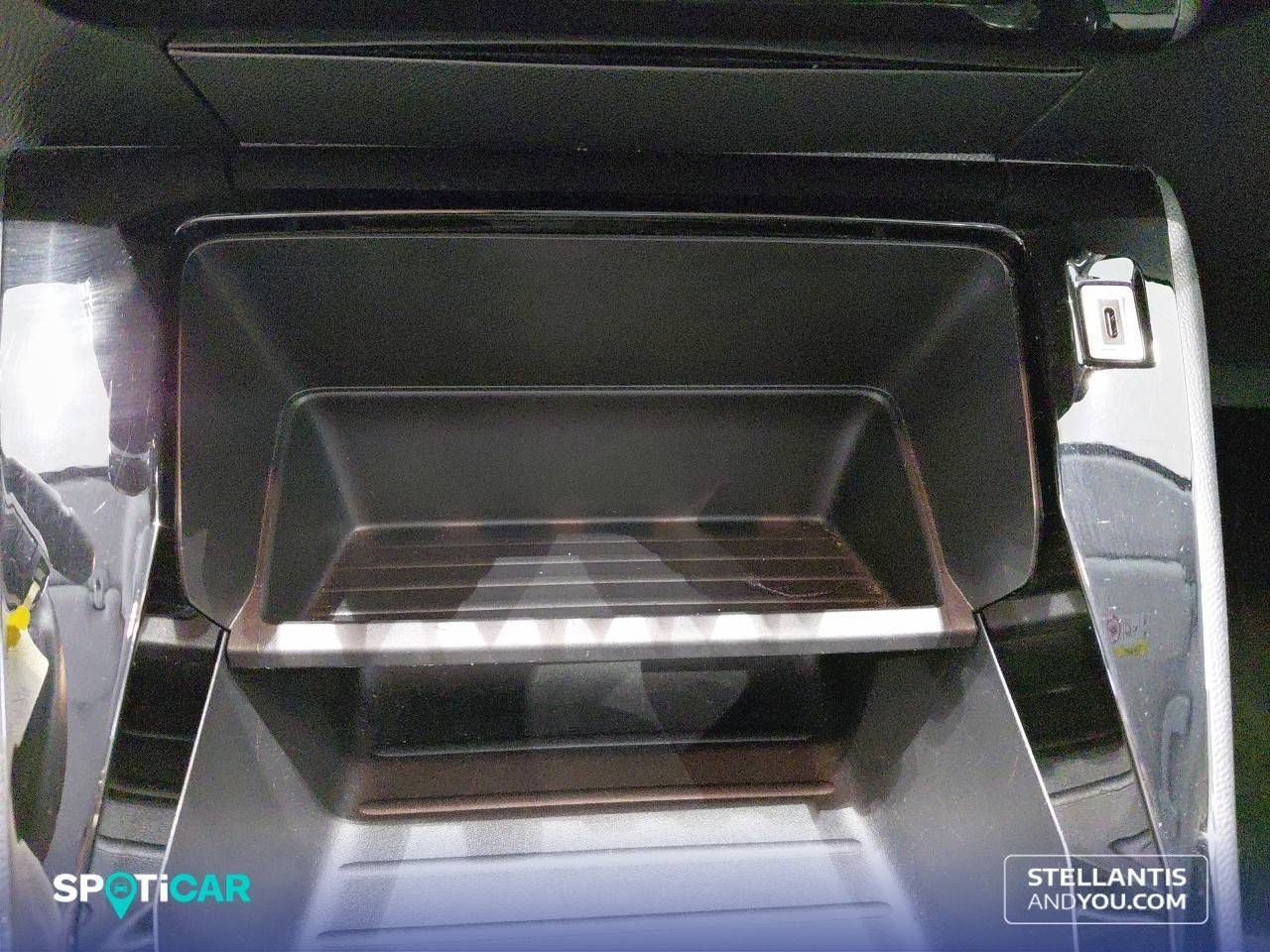 Peugeot 208   Gasolina 100 S&S 6 Vel MAN Style - Foto 20