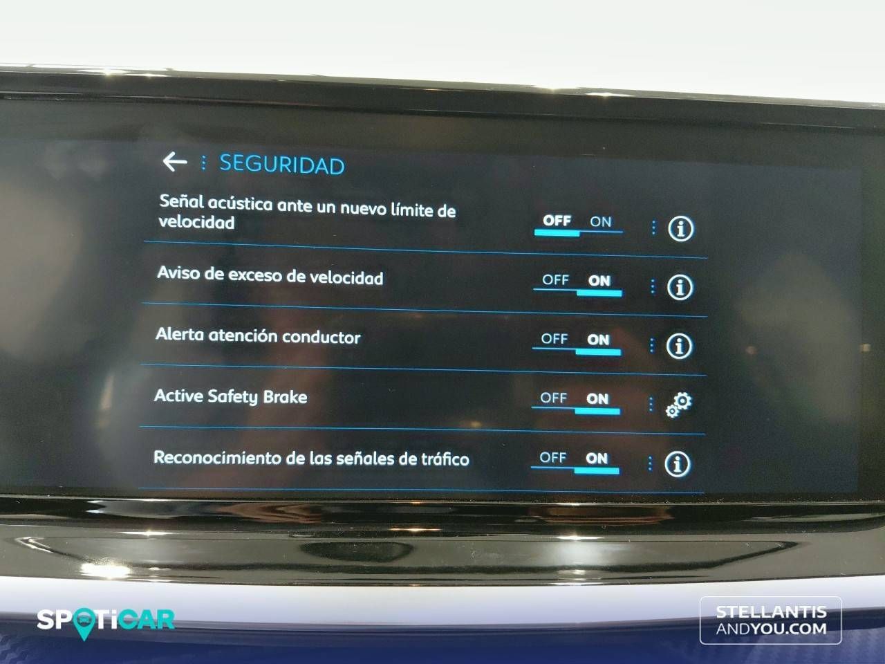Peugeot 208   Gasolina 100 S&S 6 Vel MAN Style - Foto 23