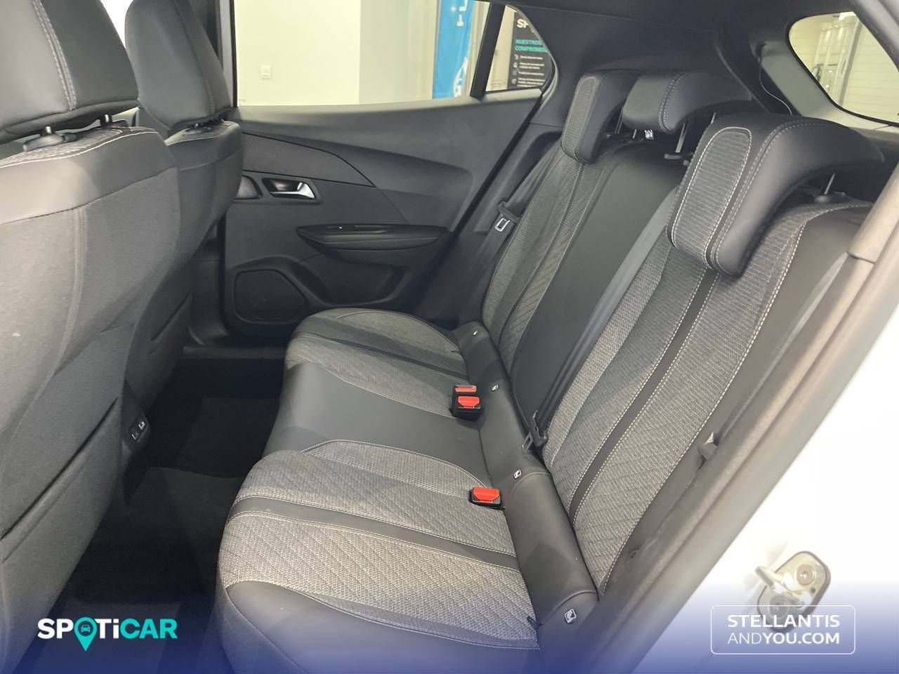 Peugeot 2008  N2008  Hybrid 136 eDCS6 Allure - Foto 11