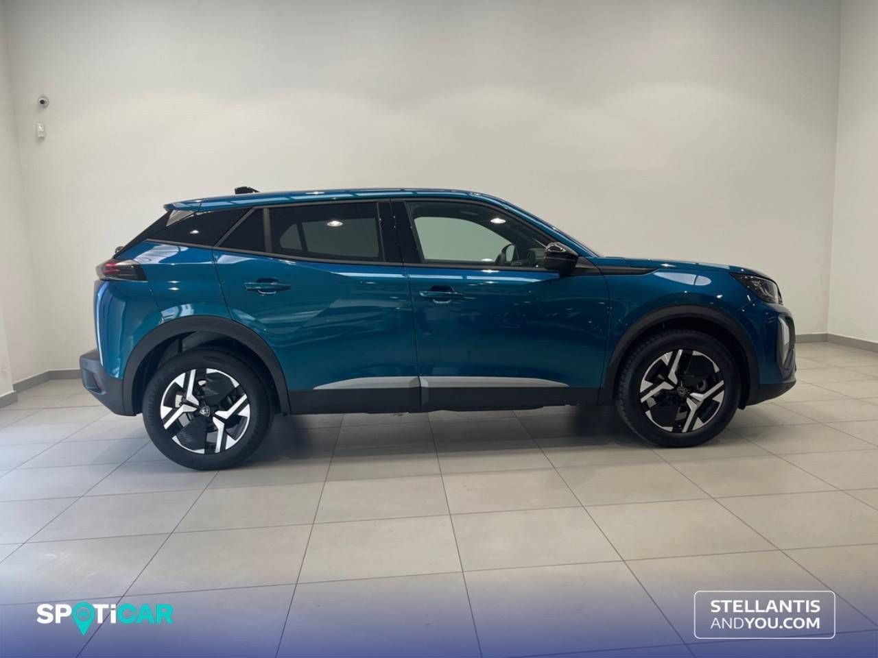 Peugeot 2008   Gasolina 100 S&S 6 Vel. MAN Allure - Foto 5