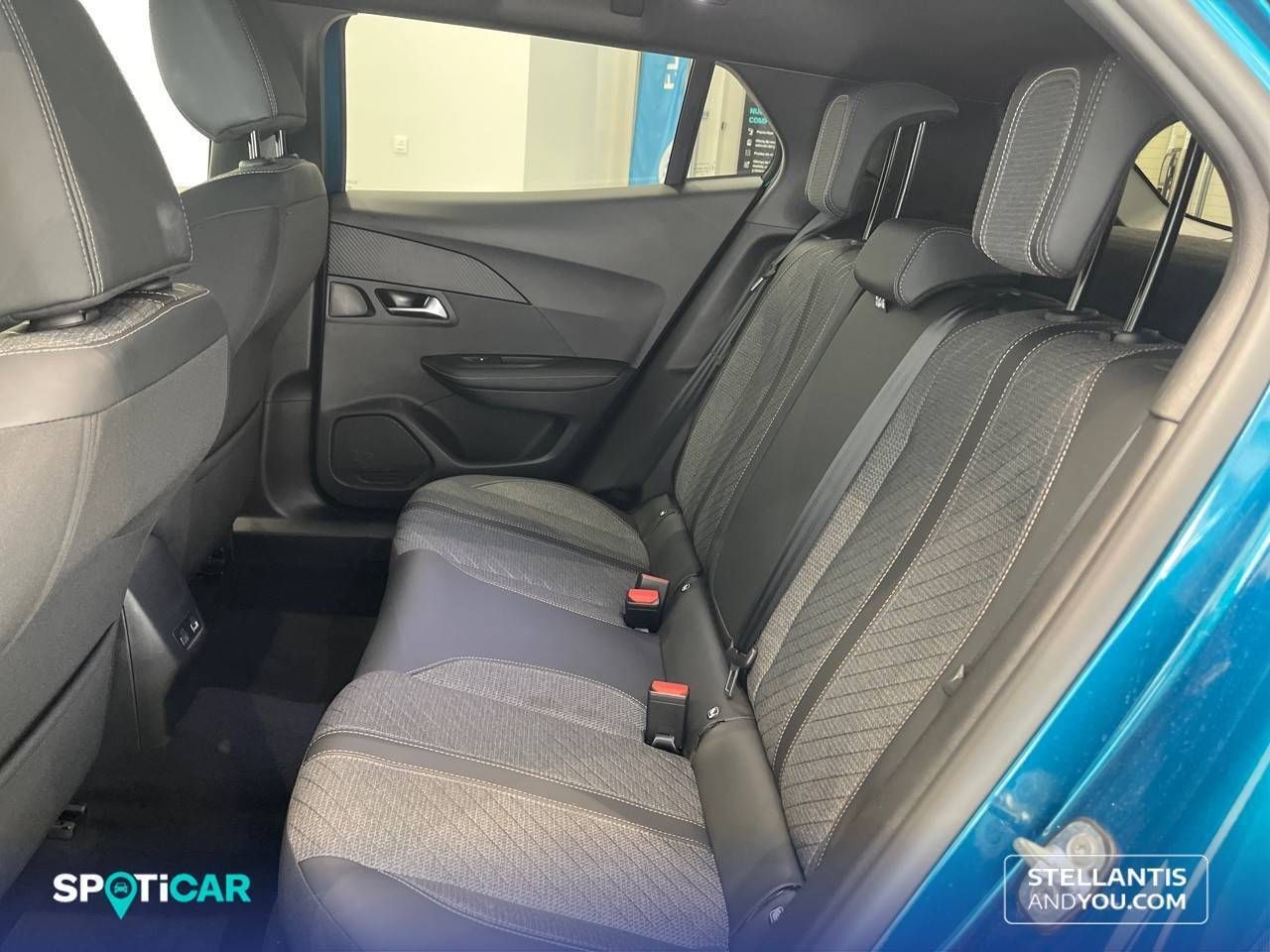 Peugeot 2008   Gasolina 100 S&S 6 Vel. MAN Allure - Foto 11