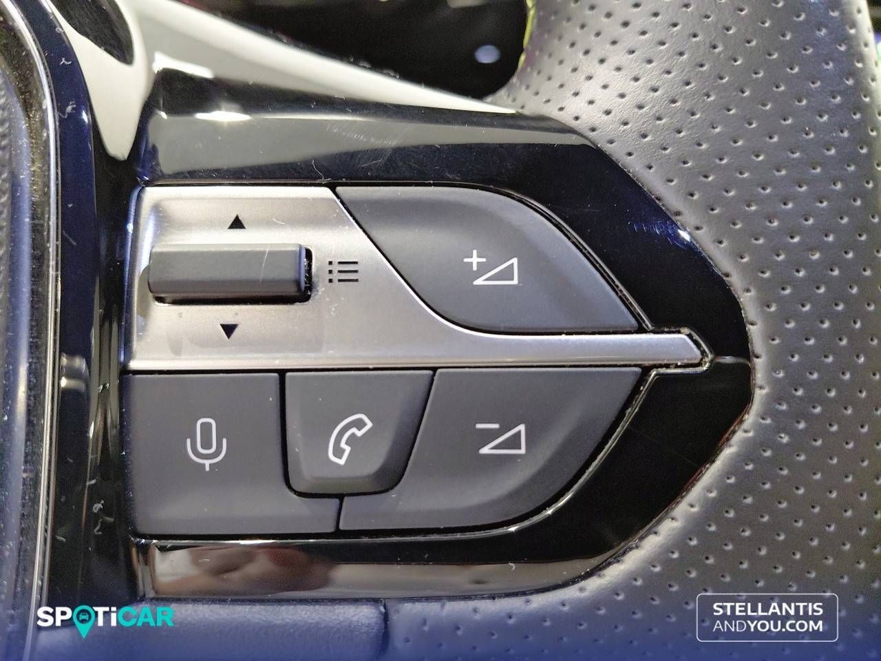 Peugeot 308  5P  BlueHDi 130 S&S EAT8 GT - Foto 17