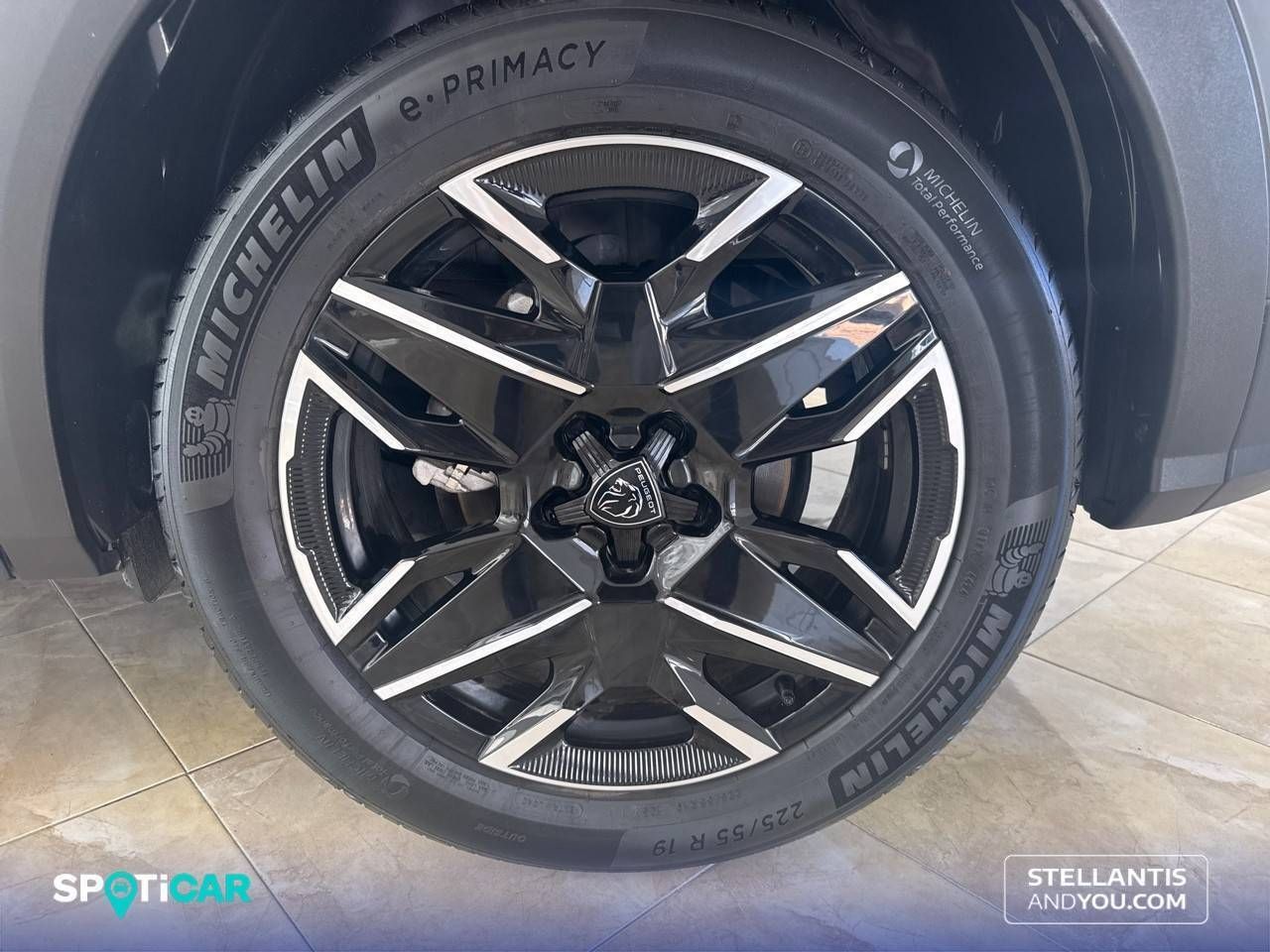 Peugeot 3008  1.2 100KW  eDCS6 Allure - Foto 12