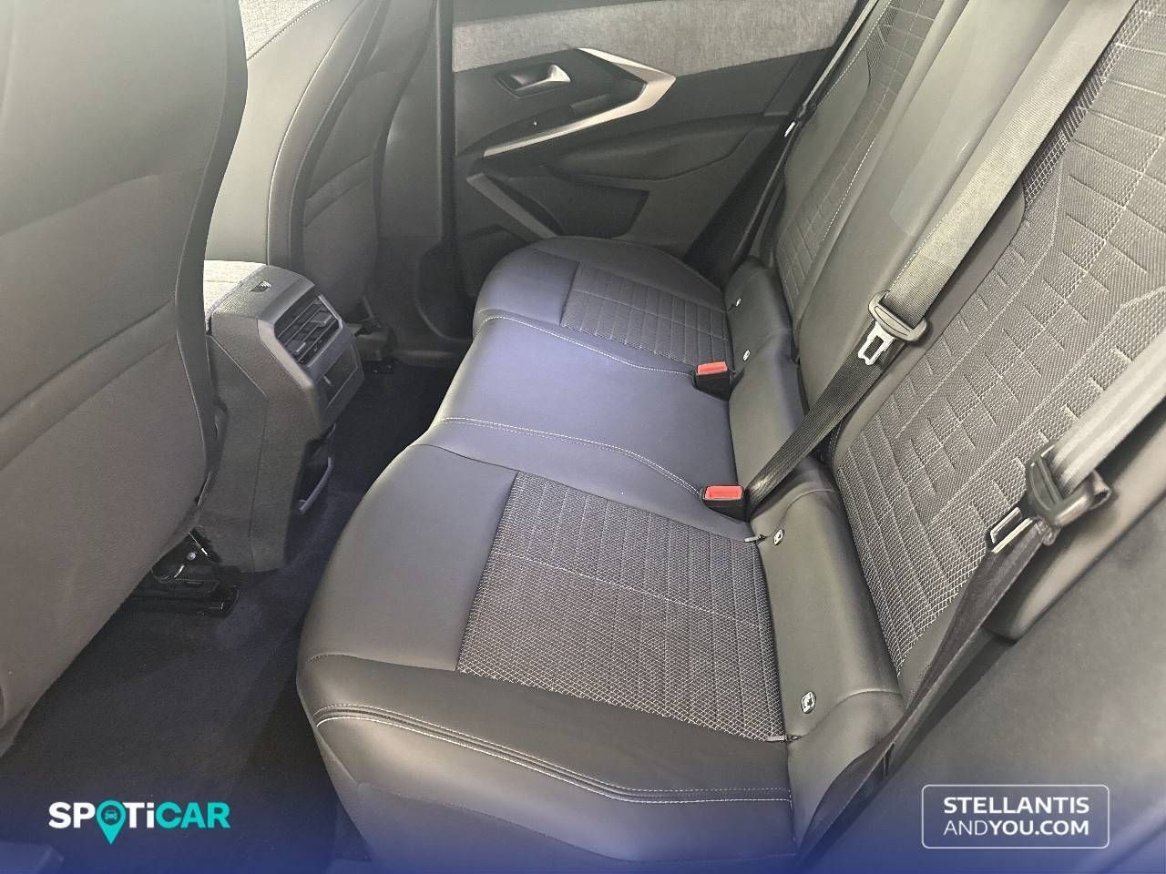 Peugeot 3008  1.2 100KW  eDCS6 Allure - Foto 11