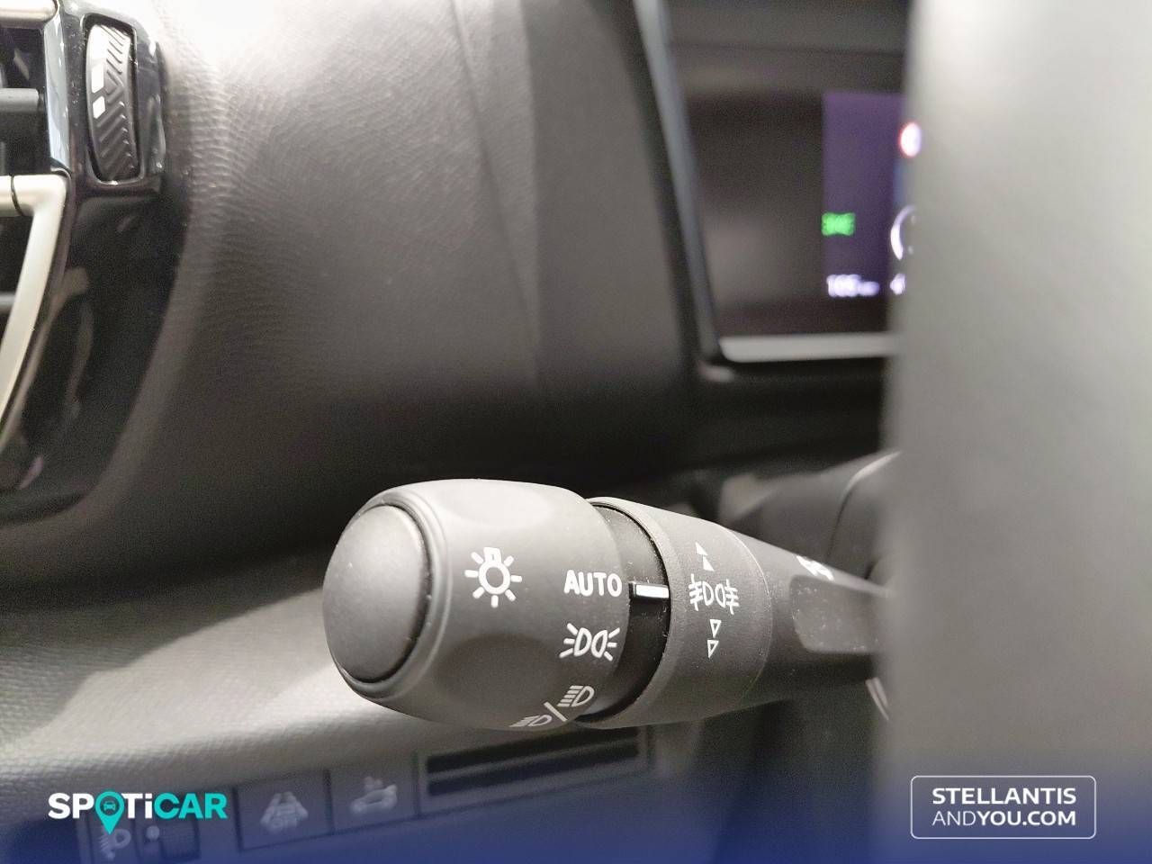 Citroën C4 X  PureTech 100 S&S 6v Feel - Foto 24