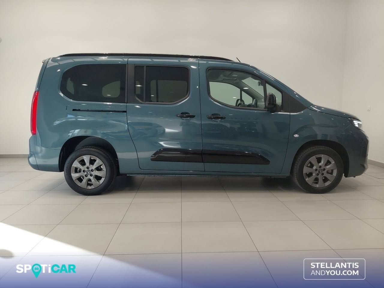 Opel Combo Cargo  XL  130 Cv 1.5 Td S/S AT8 €6.4 GS - Foto 5