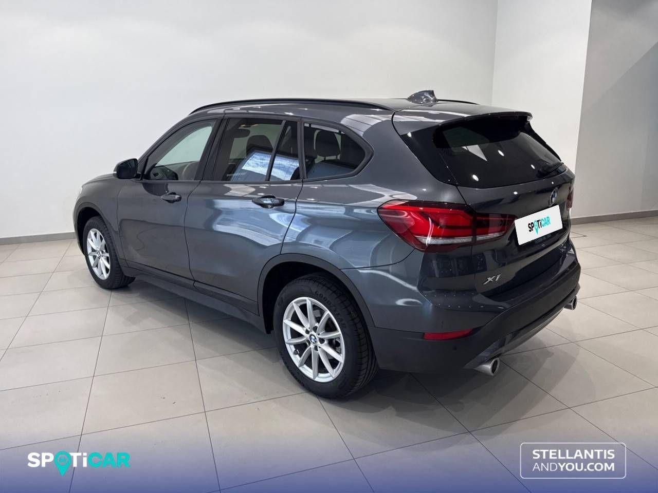 BMW X1  sDrive18dA Corporate - Foto 8