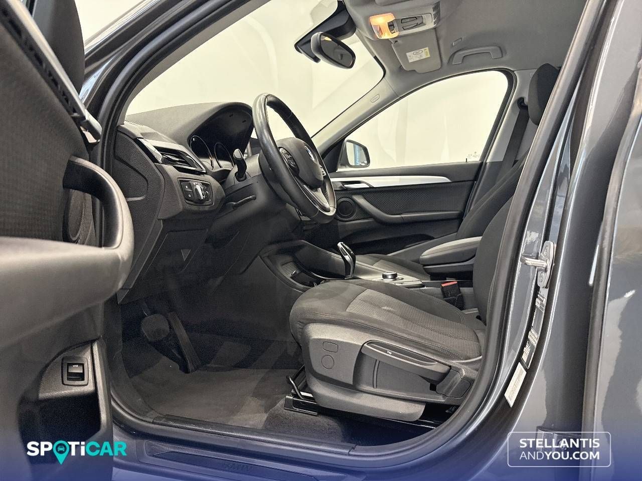 BMW X1  sDrive18dA Corporate - Foto 10