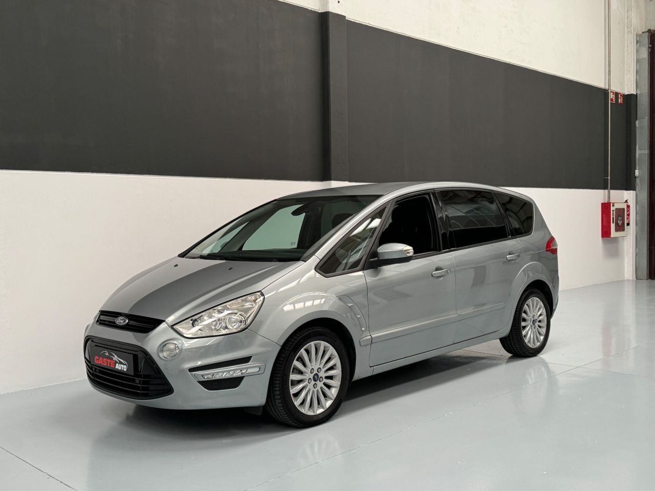 Ford S Max 2.0 TDCi 140cv Trend