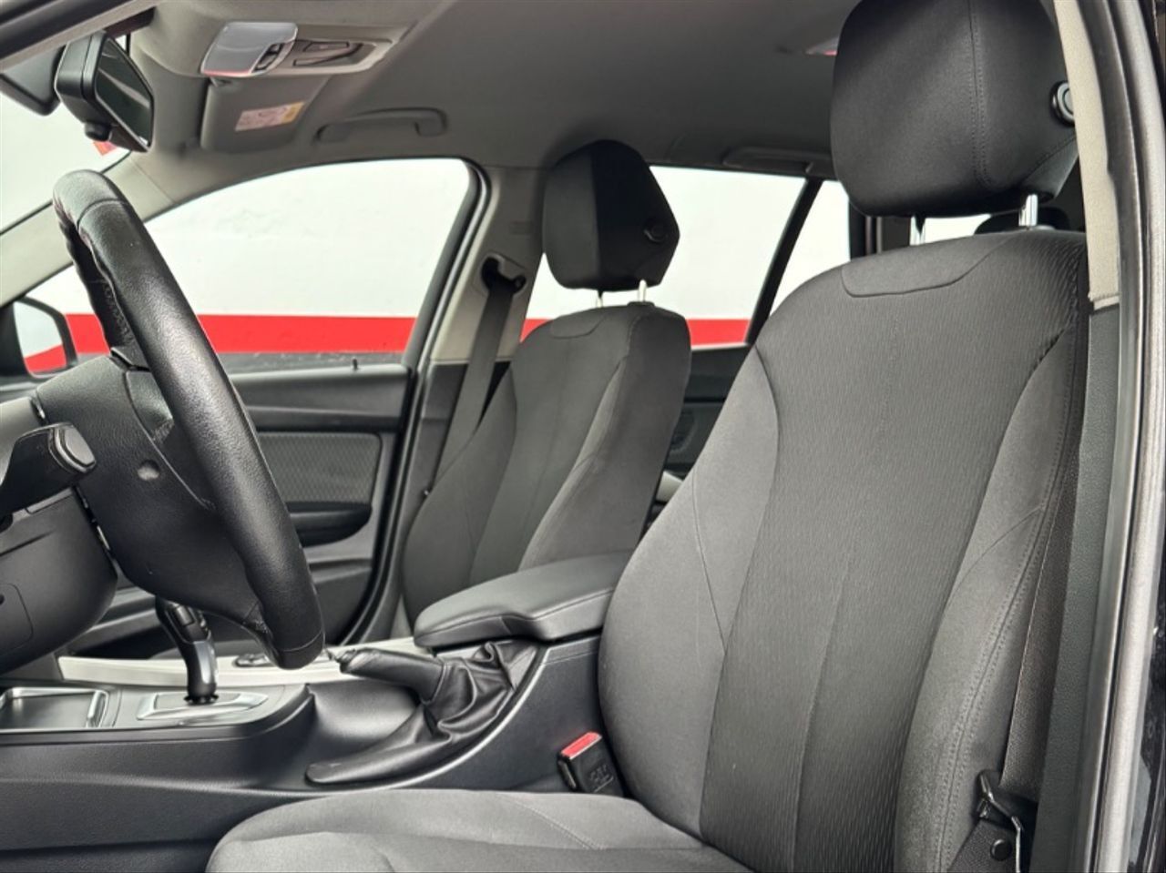 BMW Serie 3 318d Touring - foto 8