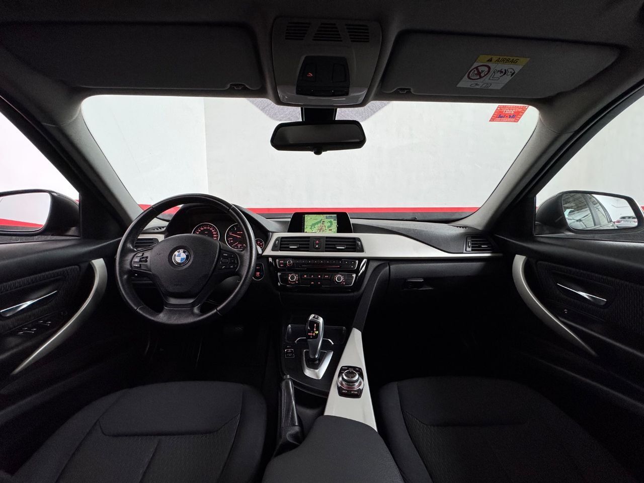 BMW Serie 3 318d Touring - foto 13