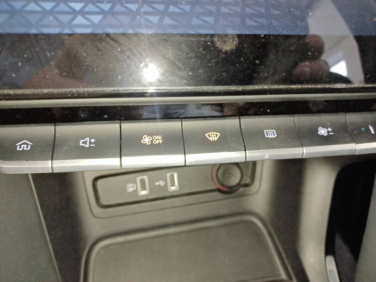 MG ZS  1.5 Comfort - Foto 21